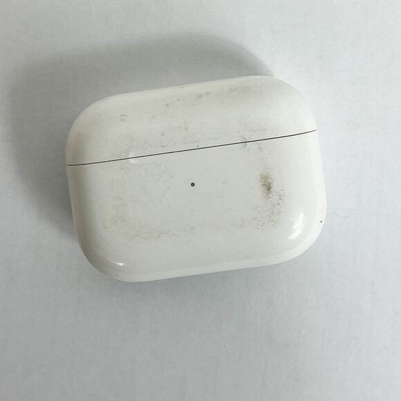 Apple Airpods Pro 1st Generation Model A2084 (For Parts/Repair) As Is - Picture 2 of 9